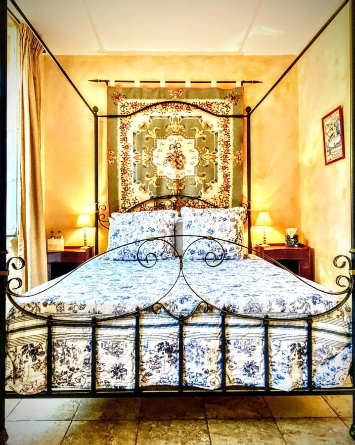 La Lanterne Chambres D'Hotes サルラ・ラ・カネダ エクステリア 写真